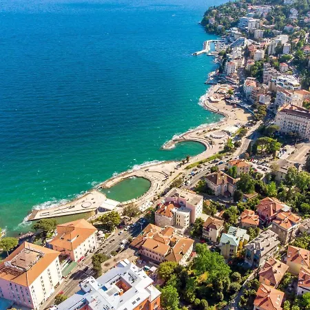 Silvana-4 By Interhome * 马图利